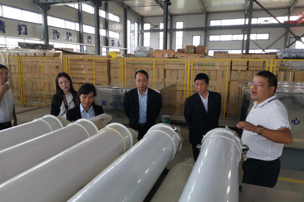 陜西航天建設(shè)集團有限公司總經(jīng)理、黨委副書記謝明娟率隊赴遼寧一諾環(huán)保產(chǎn)業(yè)集團開展考察調(diào)研工作