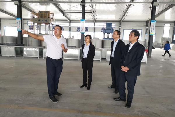 陜西航天建設(shè)集團有限公司總經(jīng)理、黨委副書記謝明娟率隊赴遼寧一諾環(huán)保產(chǎn)業(yè)集團開展考察調(diào)研工作